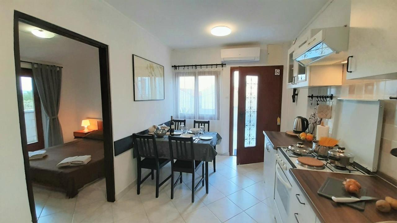 Apartments Nadia Sokolic Nerezine Dış mekan fotoğraf