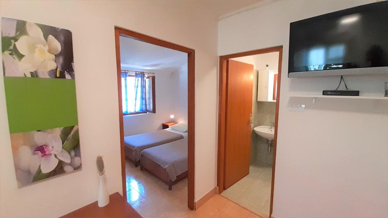 Apartments Nadia Sokolic Nerezine Dış mekan fotoğraf